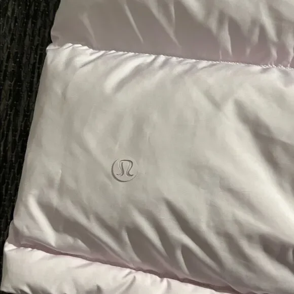 Lululemon Wunder Puff Cropped Vest - Picture 6 of 6